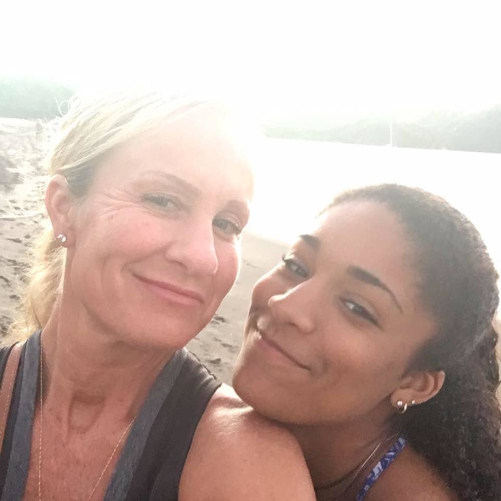 Meet your Posher, Maria